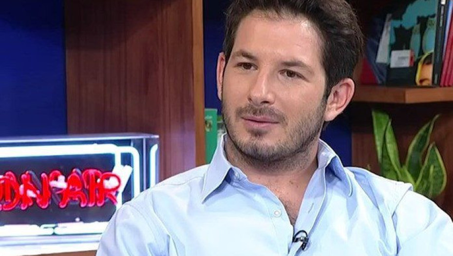 Γιώργος Περρής: «Όταν έκανα το coming out με έπιασαν τα κλάματα, τα σχόλια ήταν πολύ άσχημα»