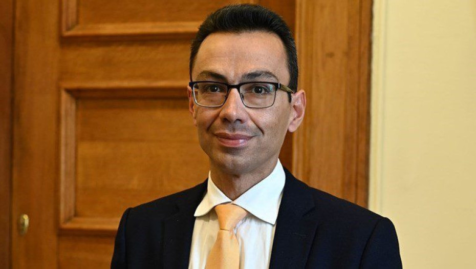 Παραιτήθηκε ο Σωτήρης Σέρμπος από σύμβουλος του Ανδρουλάκη: Είχε “φιλικές” τοποθετήσεις για την … κυβέρνηση;