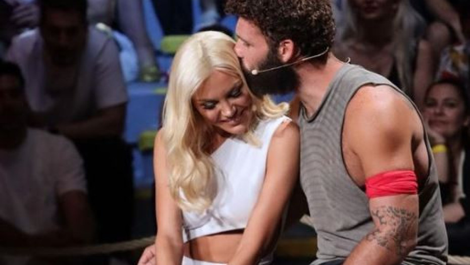 Στάθης Σχίζας: «Χτύπησε» τατουάζ όχι για την Παναγιώταρου αλλά για το… Survivor