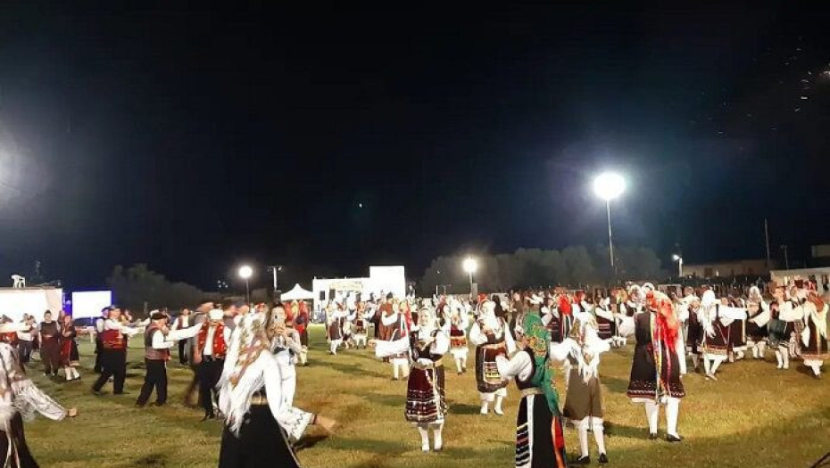 Η καρδιά του Θρακικού Ελληνισμού «χτύπησε» σε Θολό και Νέα Πέτρα