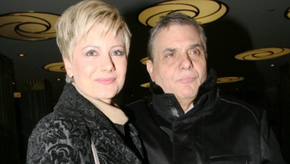 Θρίλερ με την κληρονομιά του Τράγκα: Μόνο τα χωράφια του παππού της μένουν ελεύθερα στη Μαρία Καρρά