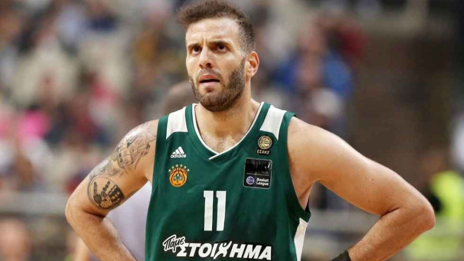 Συγκινεί ο Παππάς: Δίνει τη φετινή του αμοιβή στις καθαρίστριες του ΟΑΚΑ