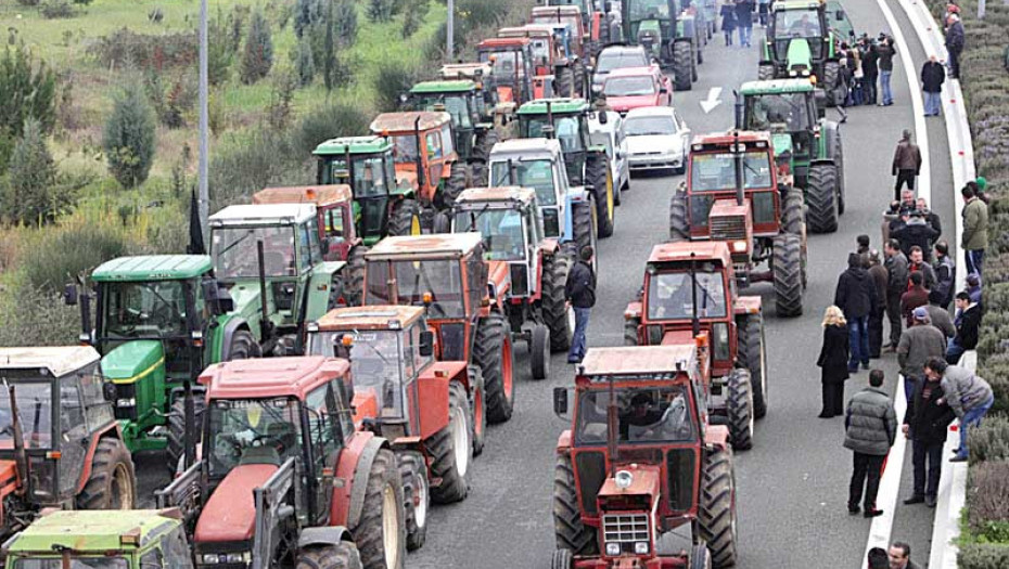 Την παραμονή των εγκαινίων της Agrotica: Κινητοποιήσεις αγροτών
