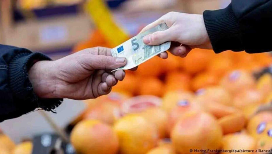 Σε όλες της δημοσκοπήσεις: Πρώτο και κύριο πρόβλημα το ζήτημα η ακρίβειας!