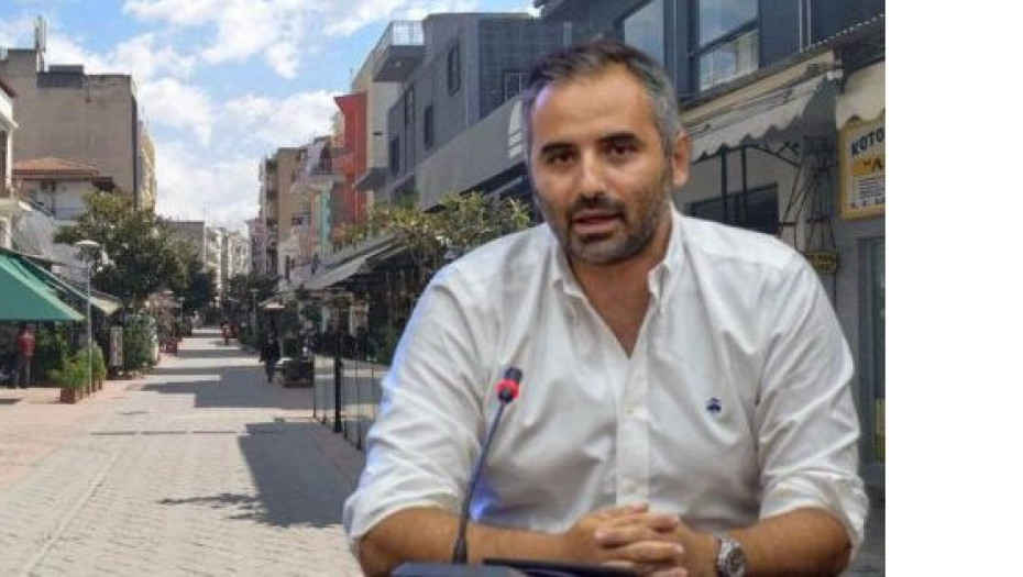 Με την «ανάπτυξη» Μητσοτάκη να τρέχει με 7,7% Λουκέτα σε 7 μαγαζιά, σε 70 μέτρα, στην οδό Ερμού-Γράφει ο Κώστας Καρπουχτσής*