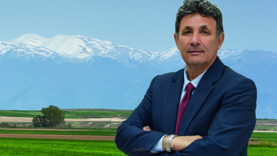 Δήμος Νέας Ζίχνης: Αλλάζει τις συμβατικές λάμπες με LED ο Μπόζης!