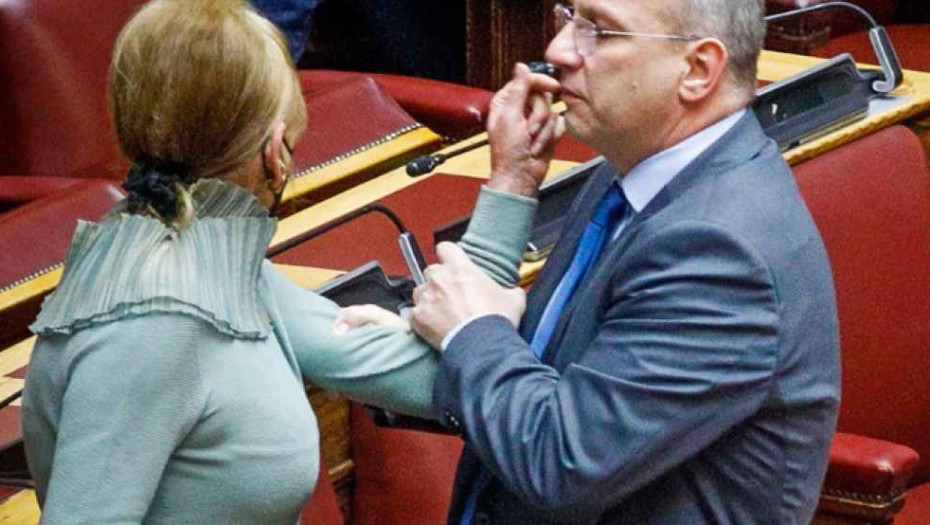Πιπιλή και Αβραμάκης αντάλλαξαν χαρακτηρισμούς;