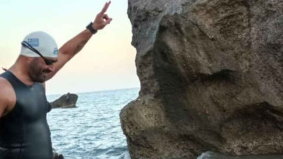 Παραολυμπιονίκης Χαράλαμπος Ταϊγανίδης: Κολύμπησε 25 μίλια για να παραδώσει στον Αρχάγγελο Μιχαήλ το μετάλλιο που κέρδισε