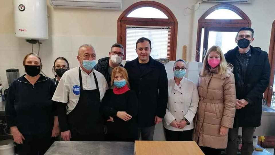 Από τον Τάσο Χατζηβασιλείου δωρεά τροφίμων στο κοινωνικό συσσίτιο!