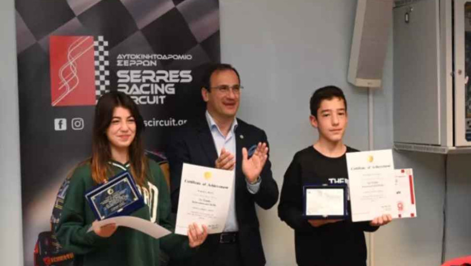 Μαθητές από τις Σέρρες κέρδισαν το 1ο βραβείο στην Ολυμπιάδα Ρομποτικής στη Νότια Κορέα – Φωτογραφίες