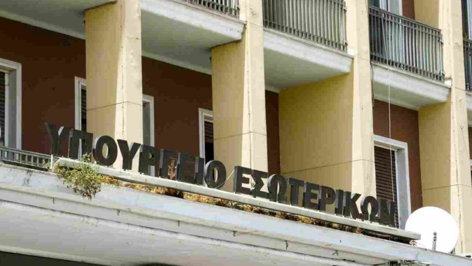 Για να μην βγουν άκυρες οι αποφάσεις των επιτροπών: Η κυβέρνηση θα προσπαθήσει να αγοράσει χρόνο