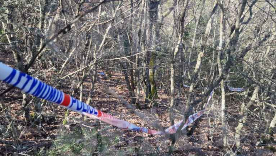 «Κανείς δε πιστεύει ότι αυτοκτόνησε»: Εδώ βρήκαν νεκρή την 28χρονη Βίκυ, το σημείο της φρίκης και τα στοιχεία που ανατριχιάζουν (ΦΩΤΟ)