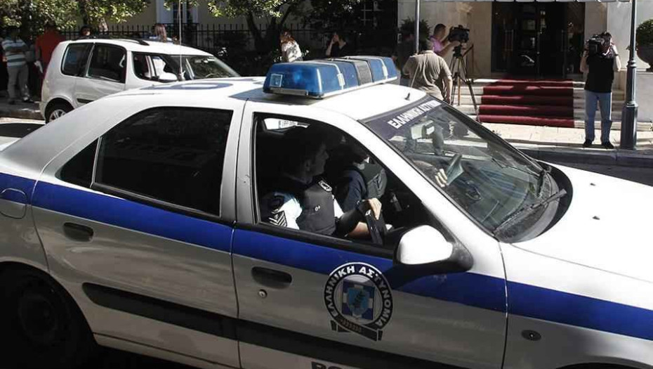 Προσποιούμενοι τους υπαλλήλους της ΔΕΗ έκλεψαν 150.000 ευρώ