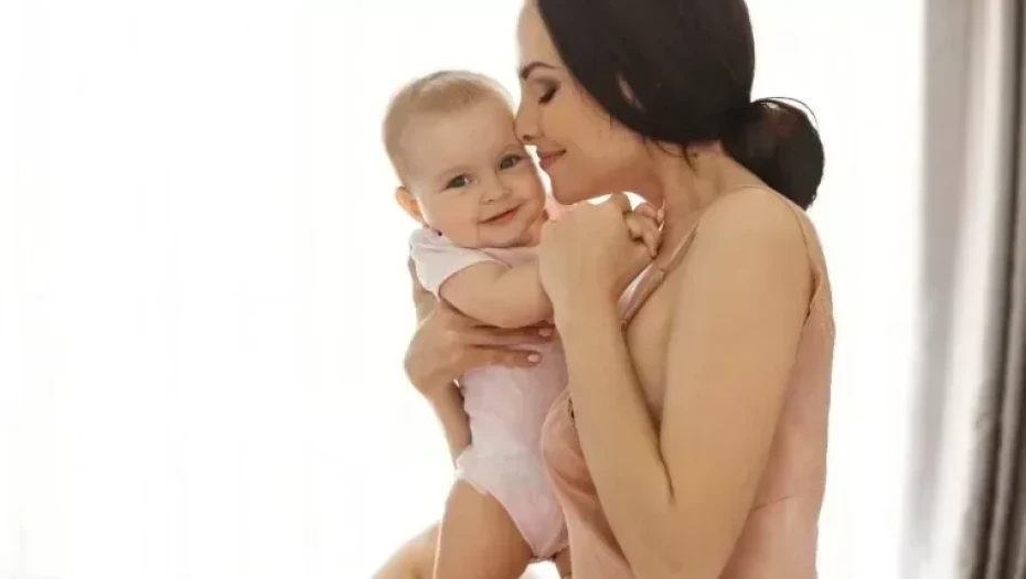 ΒABY BOOM EVENT ΣΤΗ ΘΕΣΣΑΛΟΝΙΚΗ: Η ΕΓΚΥΜΟΣΥΝΗ ΚΑΙ Η ΜΗΤΡΟΤΗΤΑ ΣΤΟ ΠΡΟΣΚΗΝΙΟ