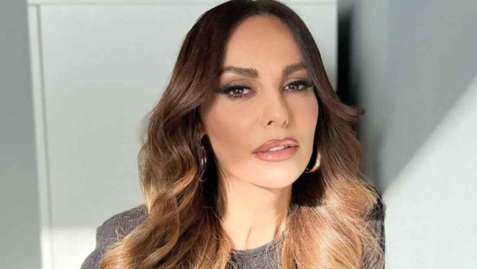 Μπέττυ Μαγγίρα: Οι φωτογραφίες της από το παρελθόν – «Σταρ Θράκης ’91»