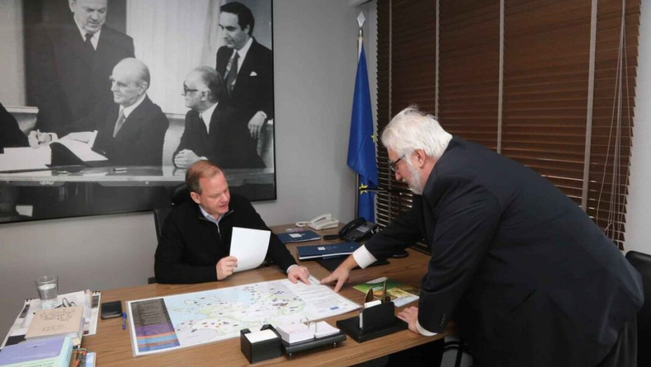 Συνάντηση Καραμανλή- Παπαγιαννίδη για τα αρδευτικά έργα στο Νομό Σερρών!