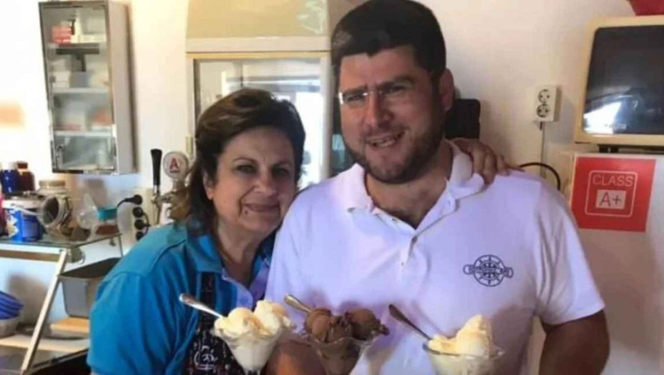 Μαίρη Παναγάκου: «Μανούλα μου αγαπημένη, μην κλάψεις…» – Οι επιστολές που άφησε ο γιος της πριν αυτοκτονήσει