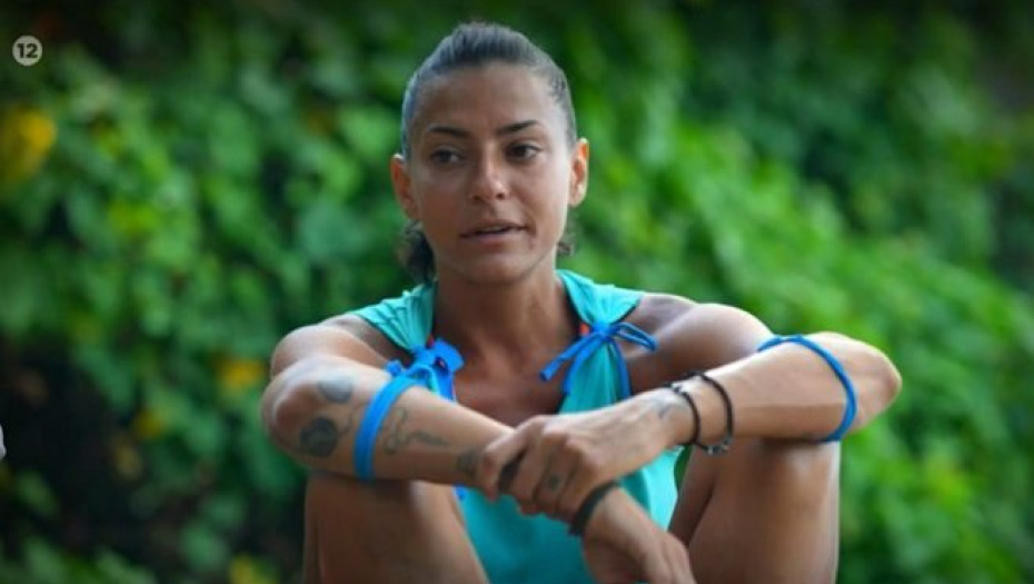 Survivor: Ο Τάκης παρεμβαίνει οργισμένος στο cue της Μελίνας – “Ύπουλο πλάσμα”