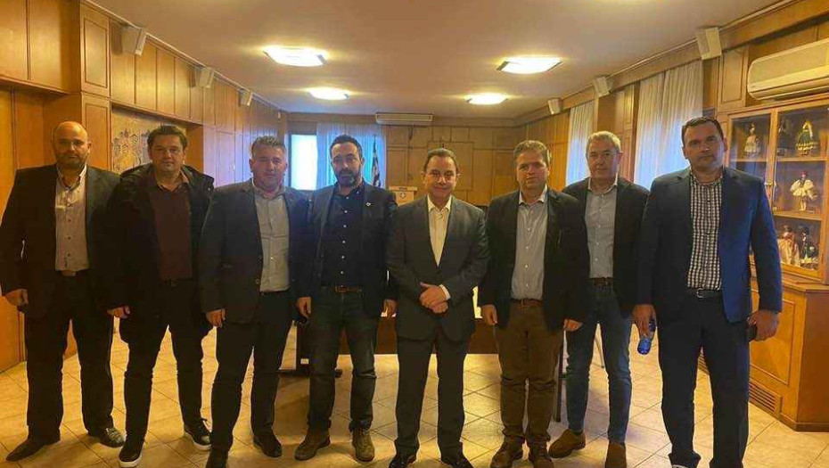 Κώστας Μελίτος:Η πέτρα στο τόπο της βαραίνει…