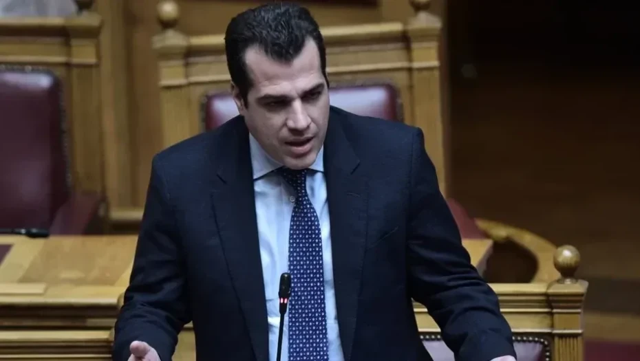 Πλεύρης για Τέμπη: Πλήρης δέσμη μέτρων για τη στήριξη των συγγενών των θυμάτων και των τραυματιών