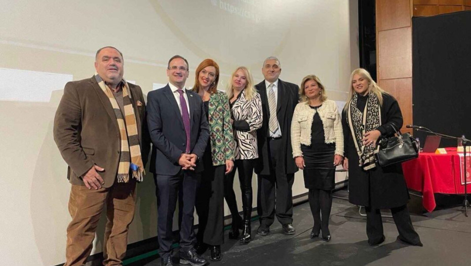 Δήμος Σερρών: Με επιτυχία η ημερίδα για τους κινδύνους και τους κανόνες ασφαλείας στο διαδίκτυο!