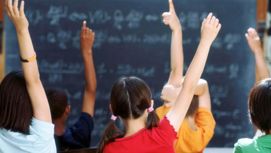 Μιχάλης Πισκιούλης: Πολλοί οι κίνδυνοι που καραδοκούν στα σχολεία!