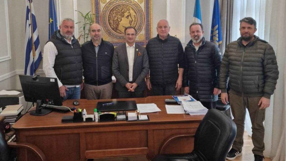 Σέρρες – Για τα τραπεζοκαθίσματα συνάντηση Χρυσάφη με εκπροσώπους της Εστίασης !