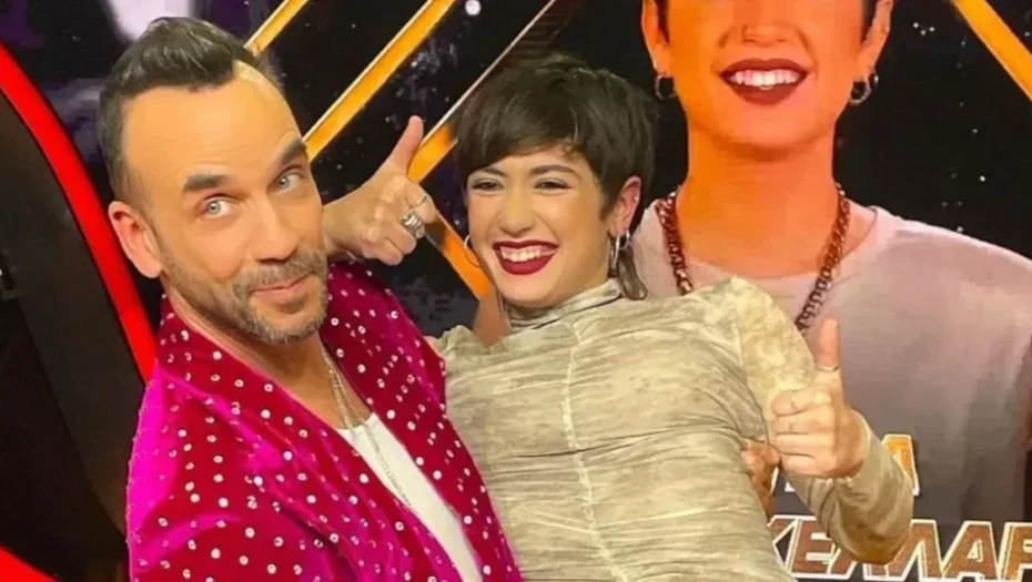 The Voice: Μεγάλη νικήτρια η 16χρονη Μαρία Σακελλάρη [εικόνες & βίντεο]