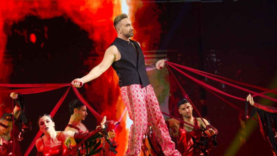 J2US: «Dance with… Κοκλώνης» το σύνθημα της λαμπερής βραδιάς