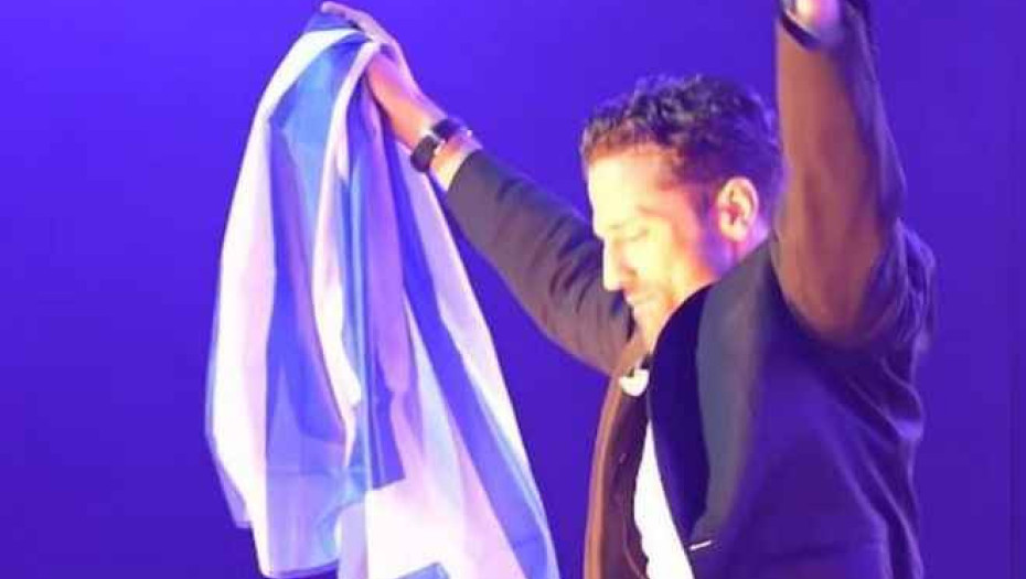 Κωνσταντίνος Αργυρός: Τραγούδησε Παντελίδη στην Αυστραλία και συγκίνησε – “Δεν θα σταματήσω ποτέ να το λέω”