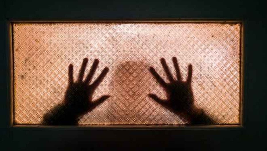 Τι έδειξε η ιατροδικαστική εξέταση του 17χρονου που καταγγέλλει ομαδικό βιασμό στις φυλακές της Κασσαβέτειας