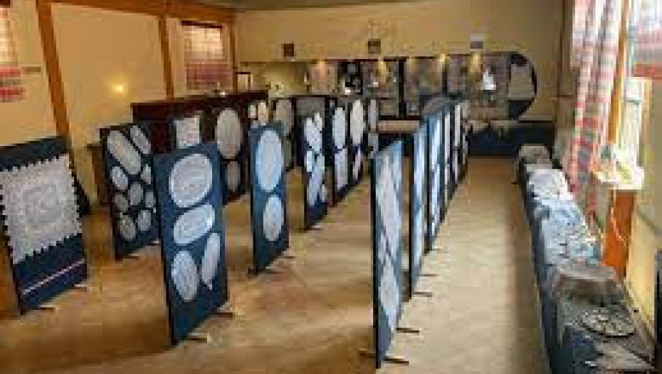 Υπό την επιμέλεια του Αριστοτέλη Νανιόπουλου “ΒΕΛΟΝΙΣΙΑ έργα ψυχής και χειρών” στον Νέο Σκοπό.