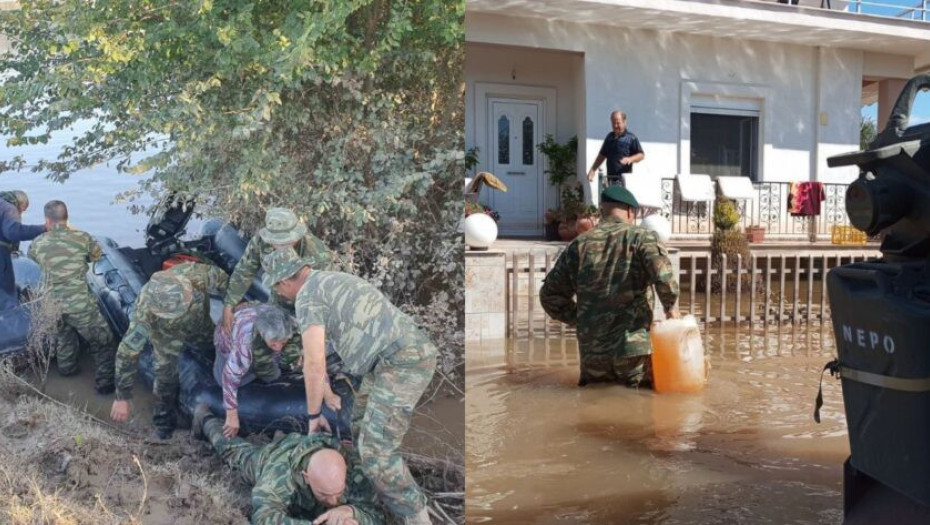 Εύγε, παλικάρια: Πεζοναύτης ξαπλώνει στις λάσπες για να περάσουν πάνω του ηλικιωμένοι πλημμυροπαθείς