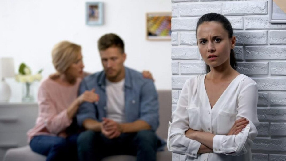 Οι άντρες του ζωδιακού που είναι κολλημένοι με τη μαμά τους