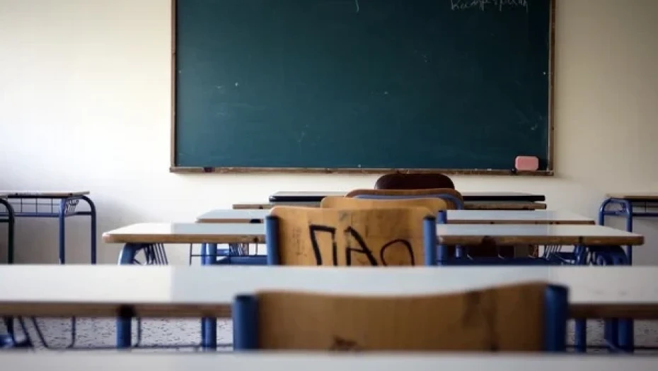 Ρόδος: Άγριο επεισόδιο μεταξύ μαθητριών έξω από σχολείο – Εισαγγελική παρέμβαση