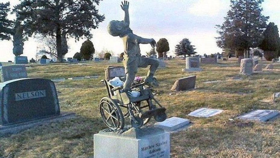 Όταν η ζωή σε χτυπάει με τον πιο σκληρό τρόπο αλλά εσύ την «κοιτάς» στα μάτια