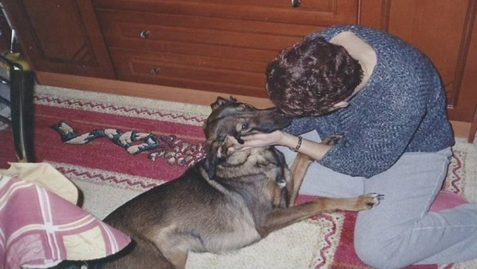 «Ήταν 40 ημερών όταν την πρωτοπήρα στην αγκαλιά μου και 11 ετών όταν της ψιθύρισα το πικρό αντίο»