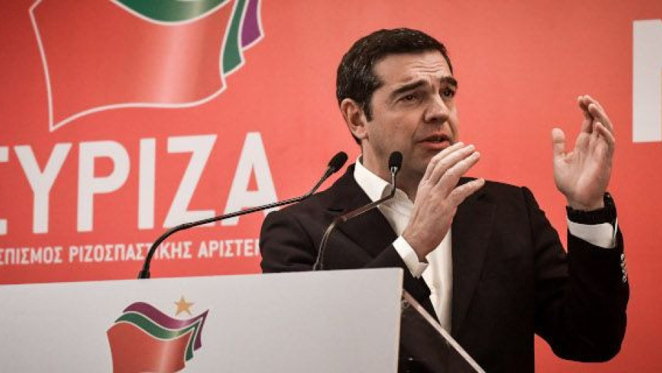 Guardian: Ρέκορντμαν του λαϊκισμού ο Τσίπρας