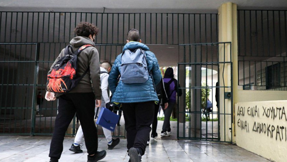 Ανησυχία για το άνοιγμα των σχολείων έρχονται οδηγίες του ΕΟΔΥ, τι θα γίνει με τις απουσίες