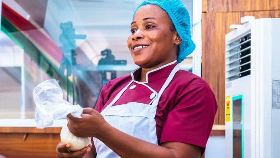 Μία σεφ μαγειρεύει αδιάκοπα πάνω από 110 ώρες για να σπάσει το παγκόσμιο ρεκόρ