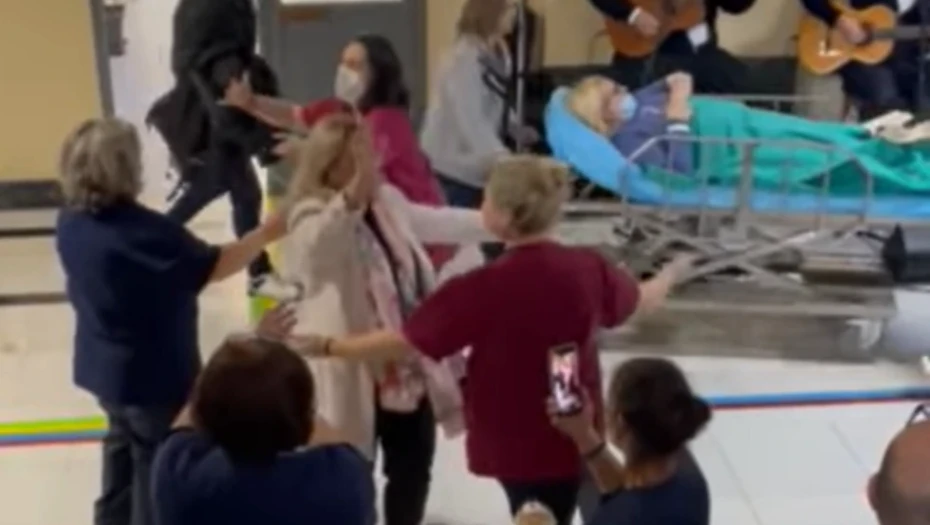 Κατεπείγουσα ΕΔΕ για γλέντι μέσα στον Ερυθρό Σταυρό ενώ ήταν σε εφημερία