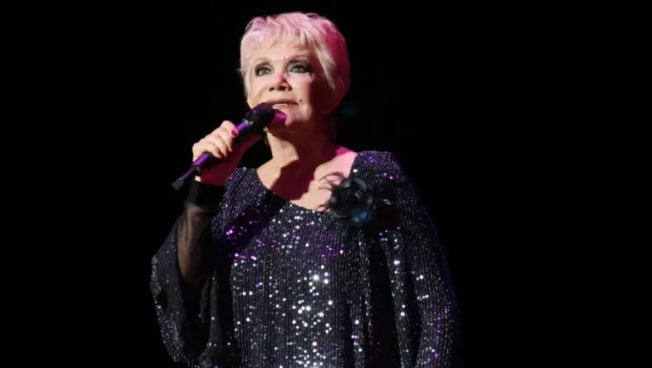 Εξιτήριο για τη Μαρινέλλα – Νοσηλευόταν με Covid σε ιδιωτικό θεραπευτήριο