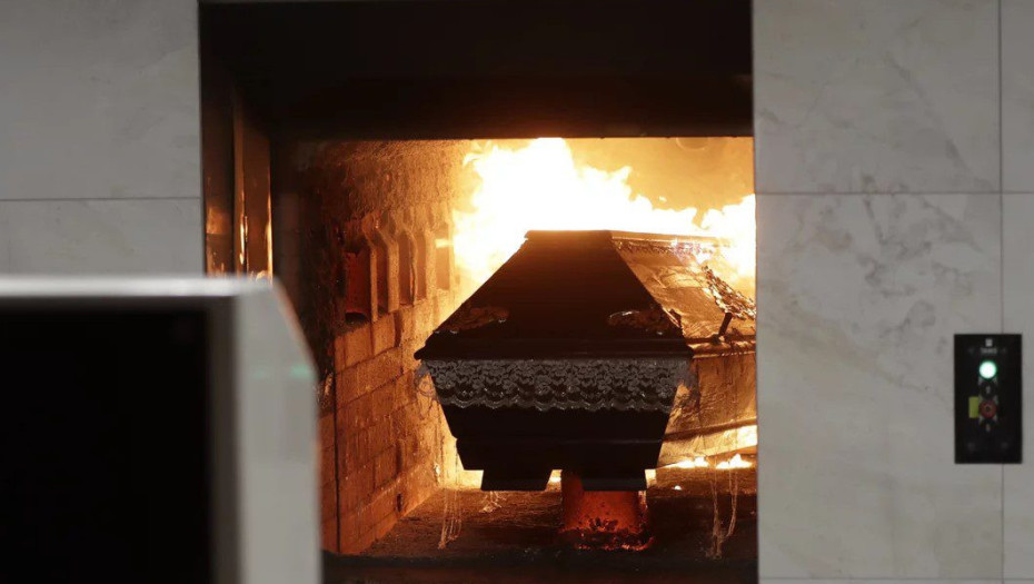 Σοκ σε γραφείο τελετών στην Ινδία: 52χρονη «αναστήθηκε» λίγο πριν την αποτεφρώσουν!