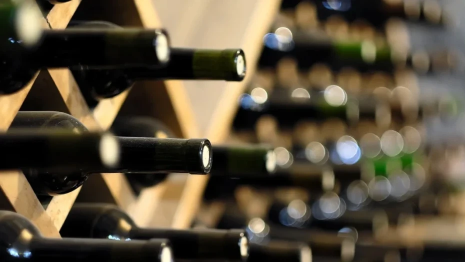 Γαλλία: Εργαζόμενος σε κάβα έκλεψε κρασιά αξίας μισού εκατομμυρίου ευρώ