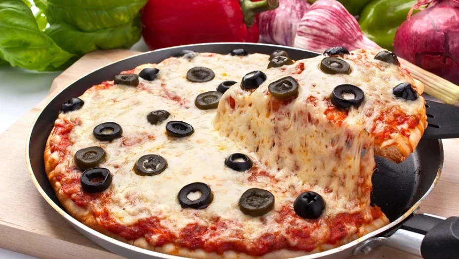 Ανάποδη πίτσα στο τηγάνι