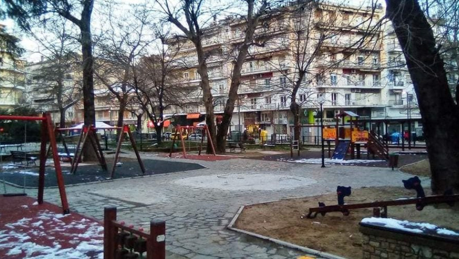 Apolitic: Έχει ο καιρός  γυρίσματα…