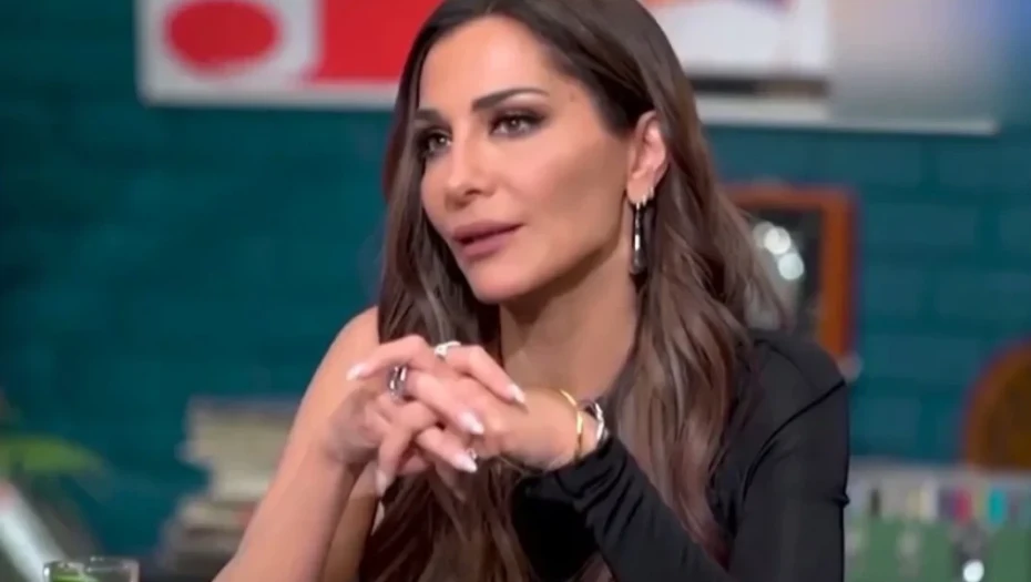 «Ο γάμος δεν είναι κάτι που με απασχολεί», λέει η Δέσποινα Βανδή