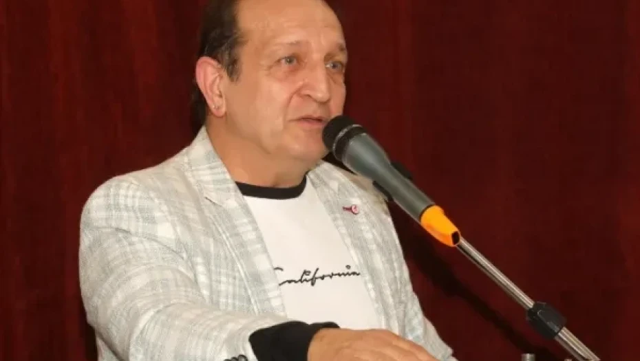 Σπύρος Μπιμπίλας: Τέλος από την προεδρία του ΣΕΗ – Ο ηθοποιός που αναλαμβάνει τη θέση του