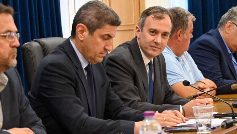 Χατζηβασιλείου στην ημερίδα με τον Αυγενάκη: Είμαστε εδώ για να ενώσουμε δυνάμεις!