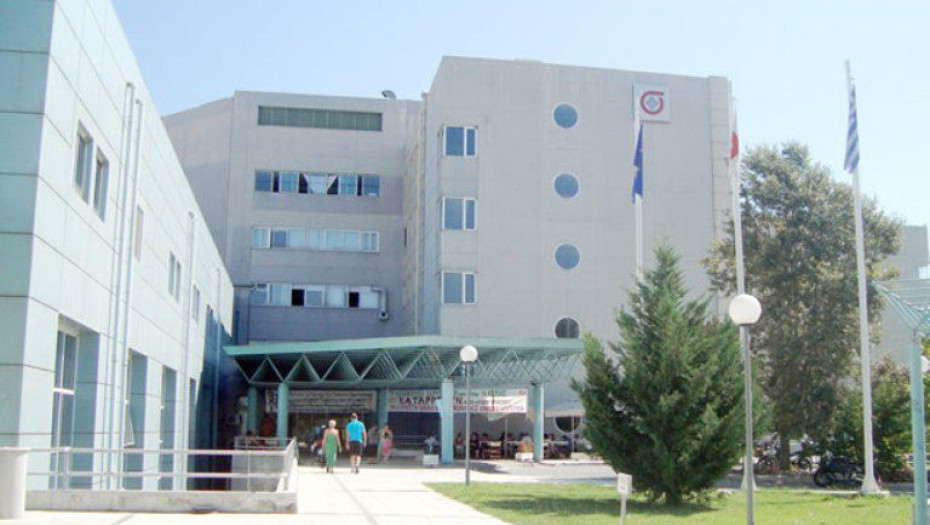 Από την ΕΝΙΝΣ αλληλεγγύη στους γιατρούς στο Νοσοκομείο Δράμας